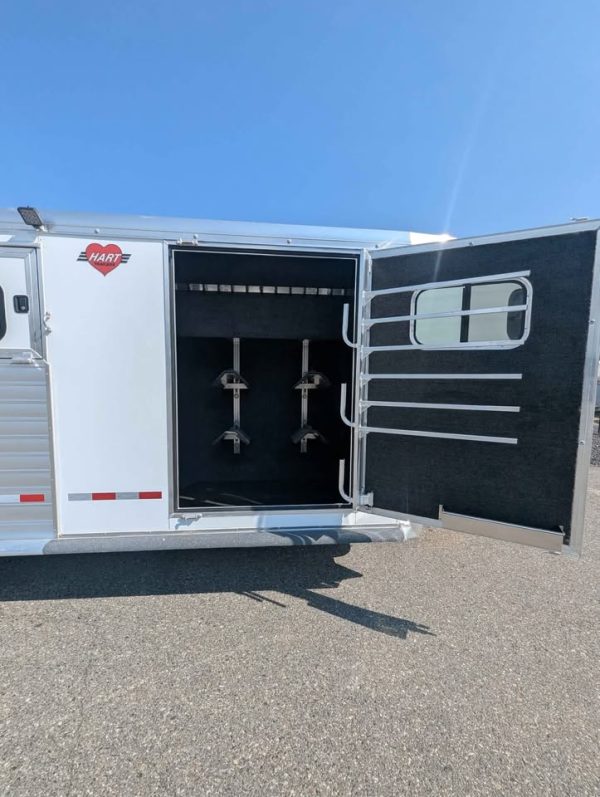 New Hart 4 Horse Solution Trailer - Image 6