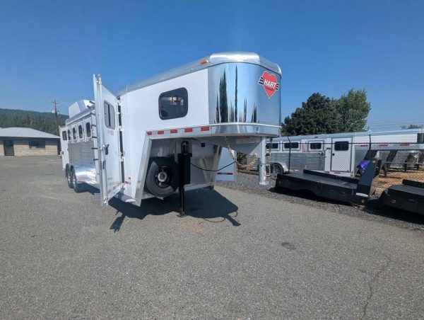 New Hart 4 Horse Solution Trailer - Image 10