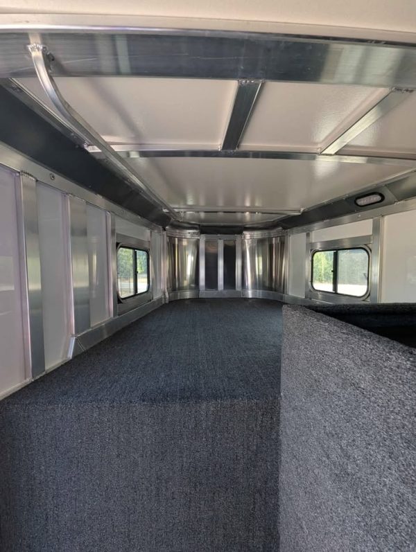 New Hart 4 Horse Solution Trailer - Image 9