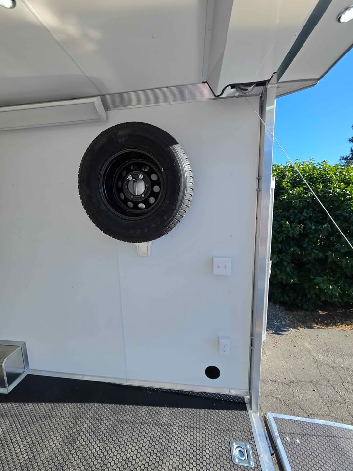 New Stealth 10k Car Hauler - Image 8